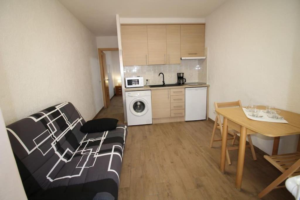 Appartement Situe A 100 M De La Plage Empuriabrava Extérieur photo